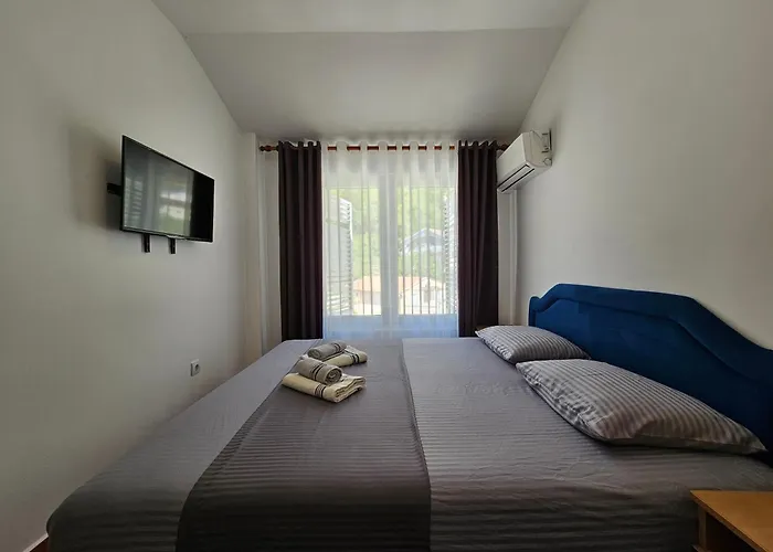 Dom M Apartments
