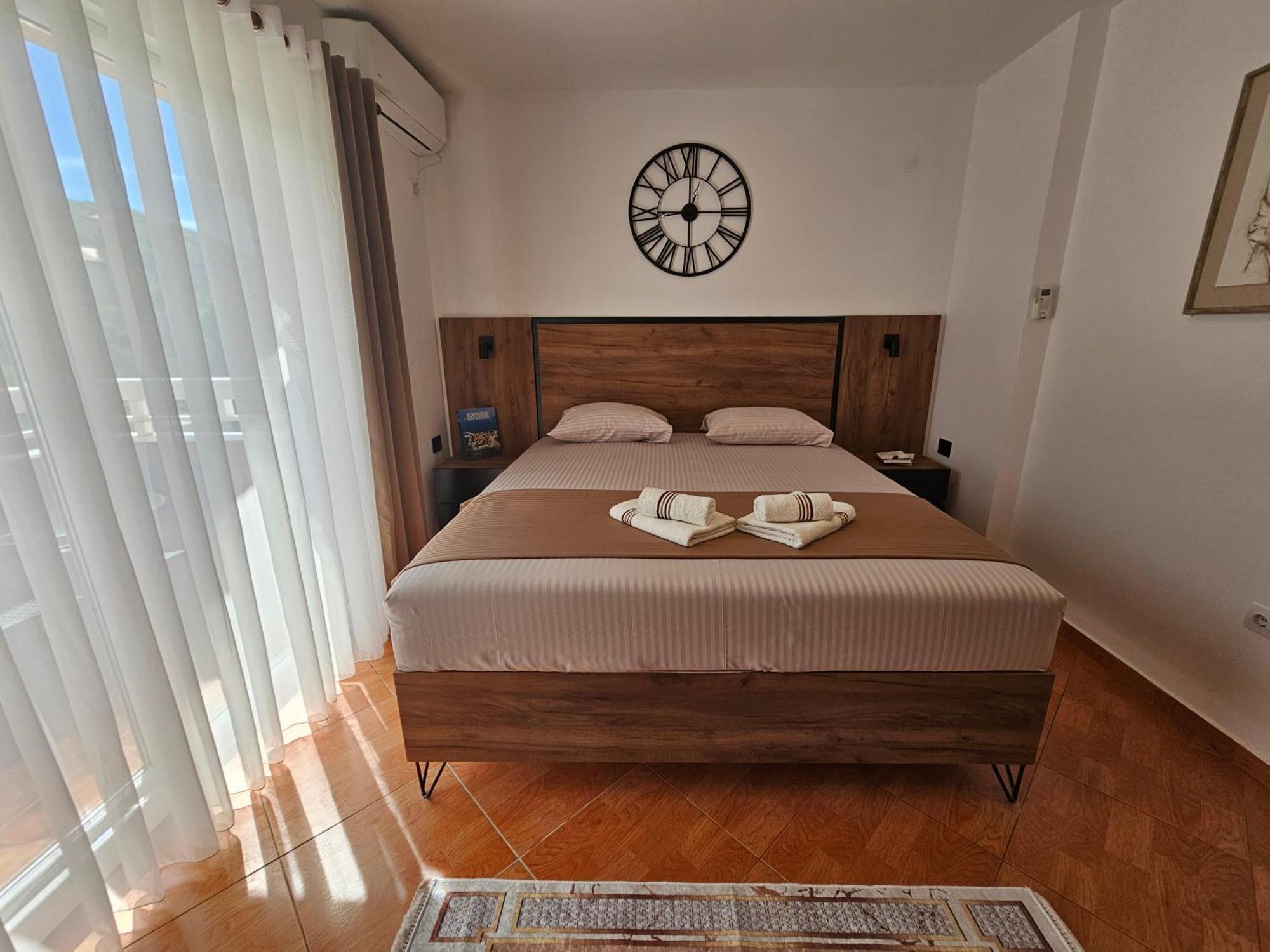 Apartment Dom M Budva
