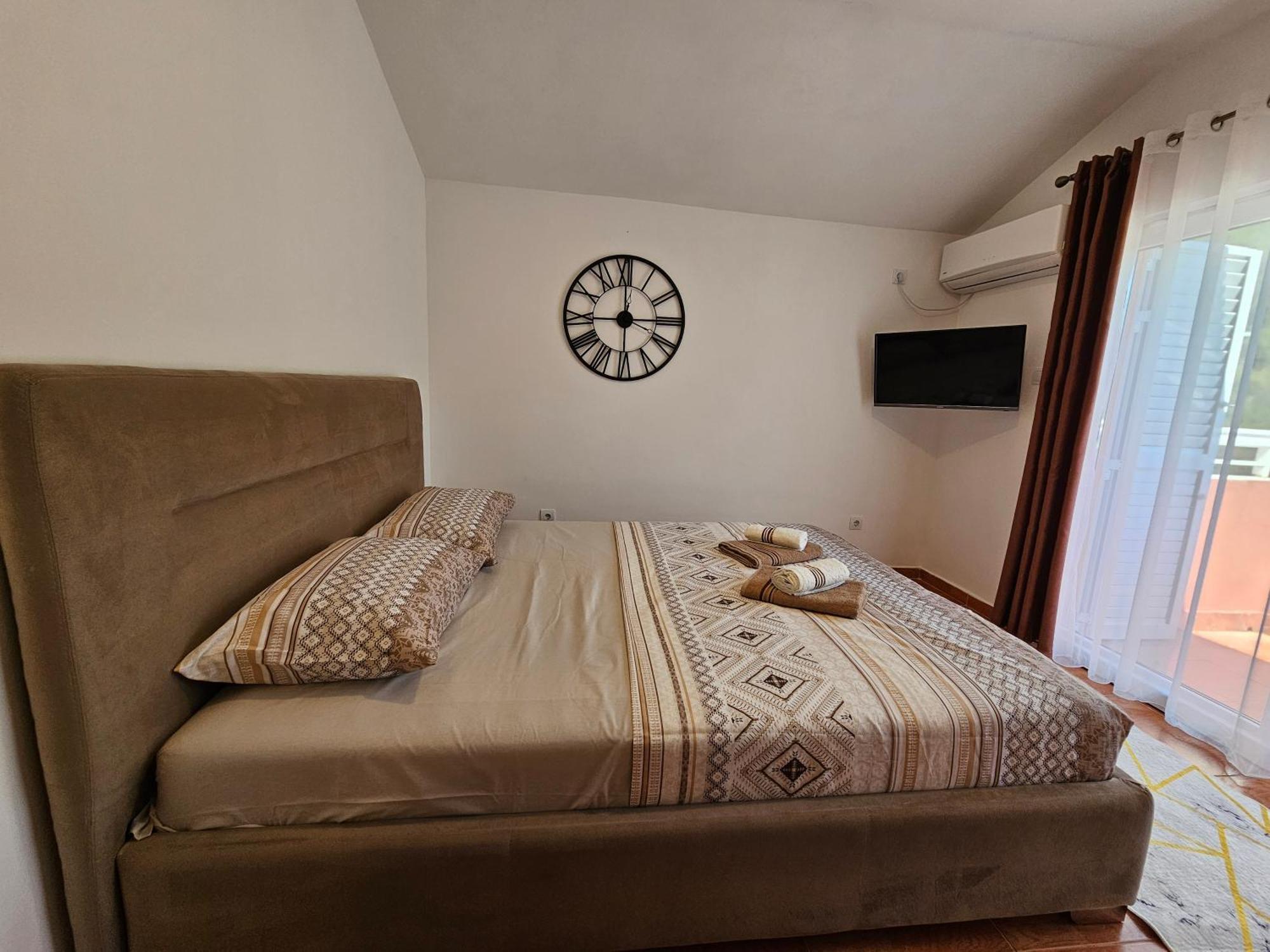 Apartment Dom M Budva
