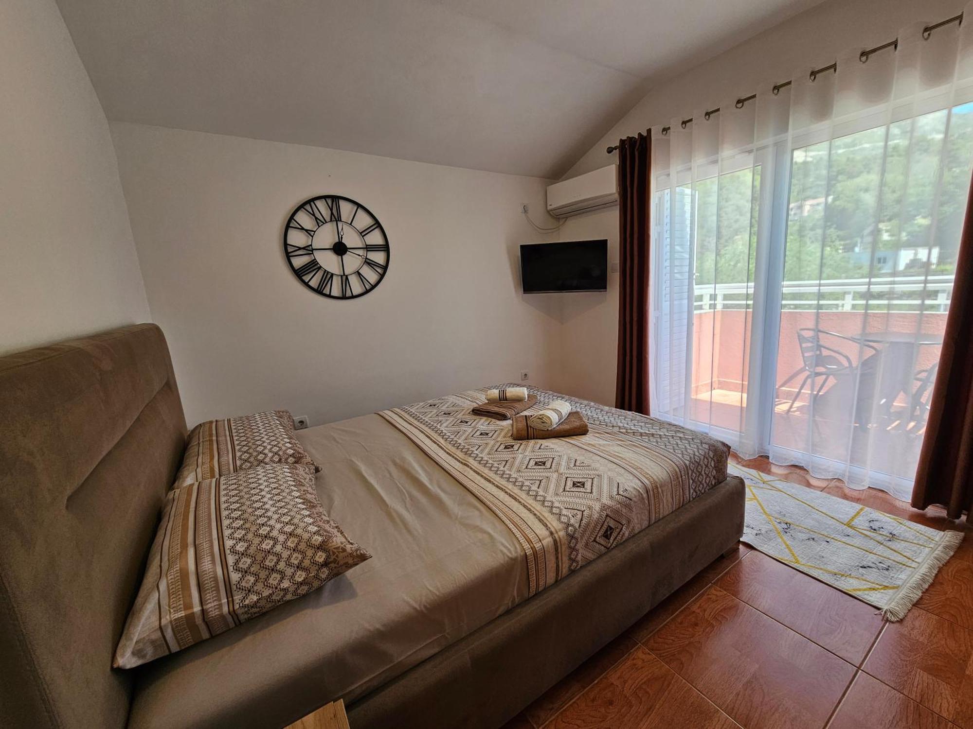 Apartment Dom M *
