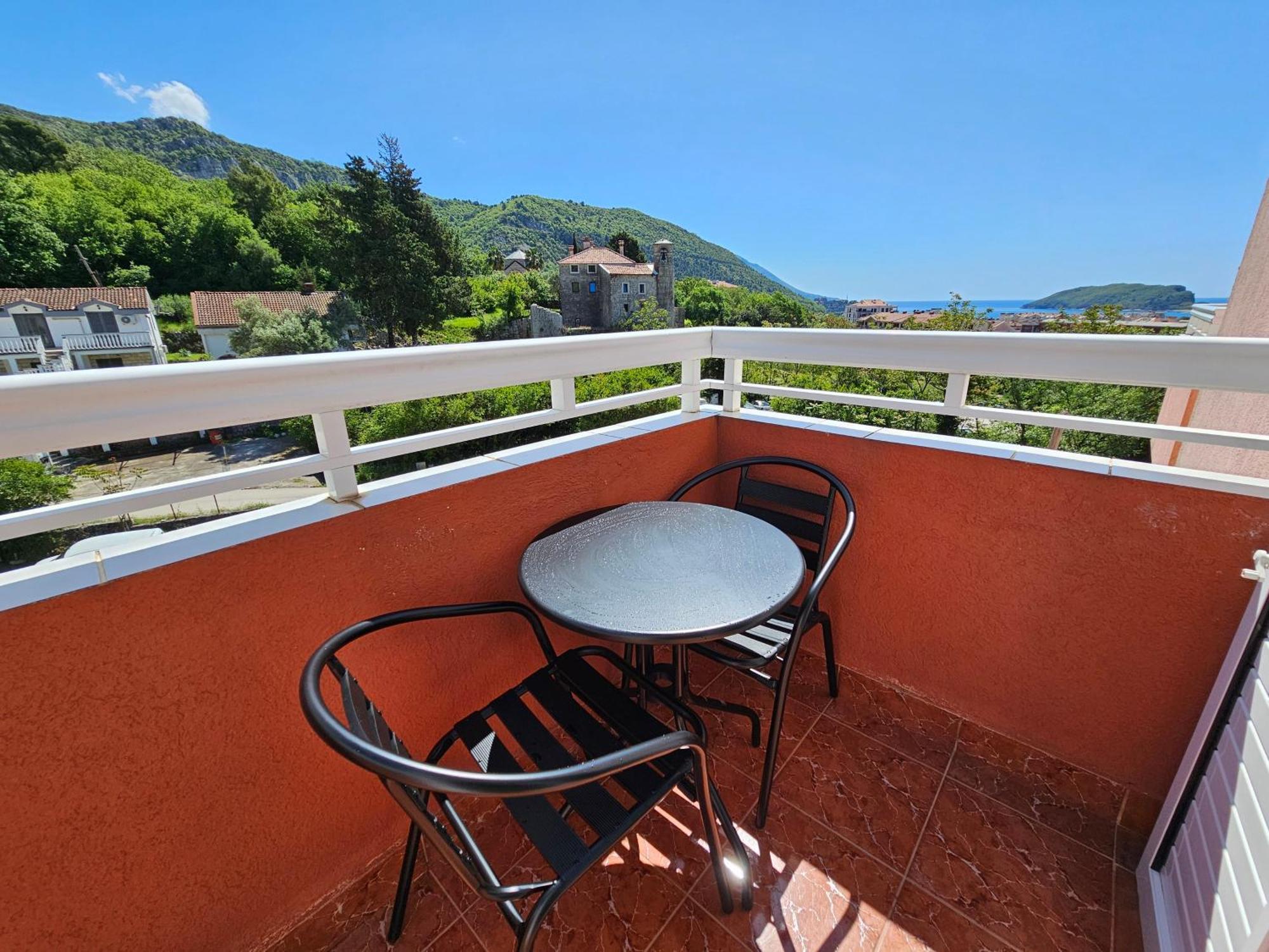 Dom M Apartment *